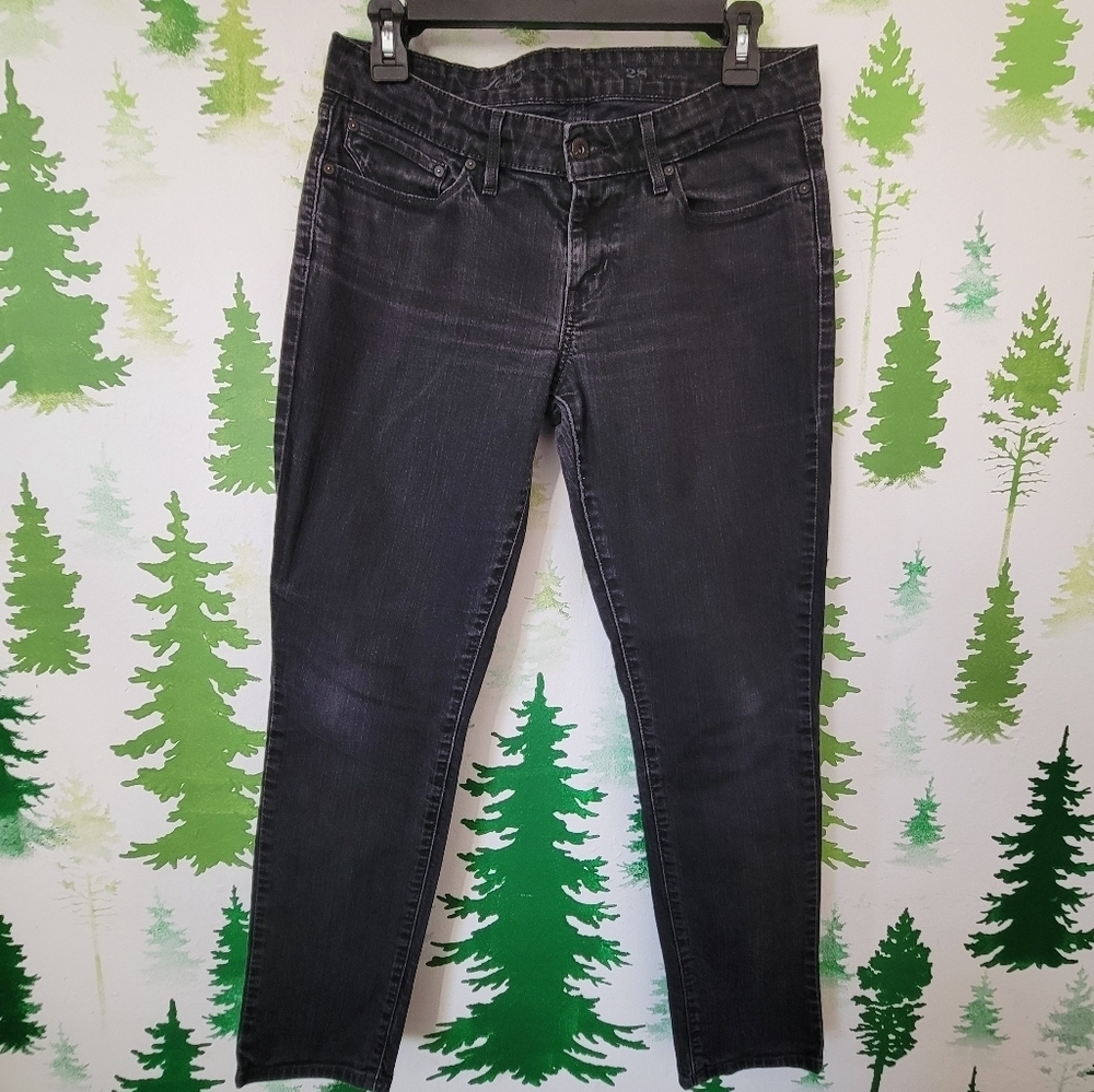 28X30 Levi's Black Jeans